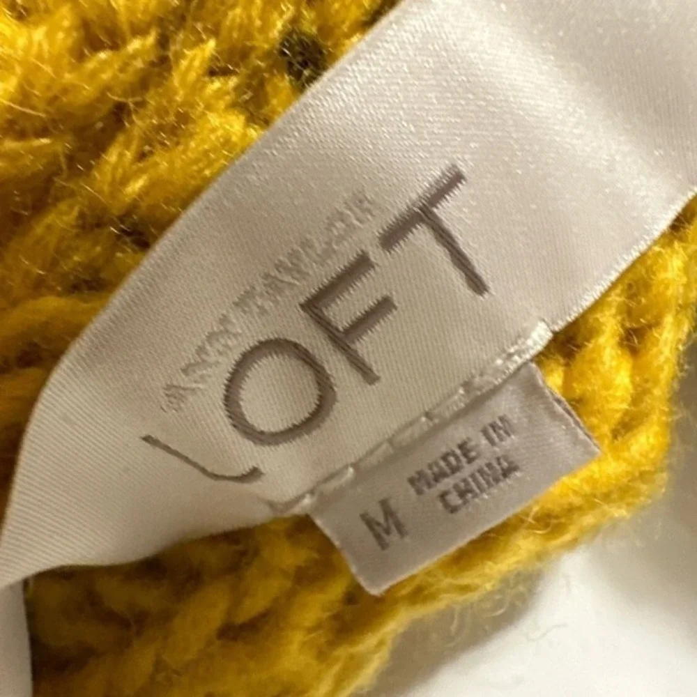 LOFT Mustard Yellow Cable Knit Short Sleeve Turtleneck Sweater M Comfy 26-01‎